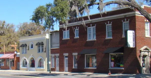 Top dryer vent cleaning services company in Crescent City FL - View of a cleaner Crescent City air environment after the job is done.