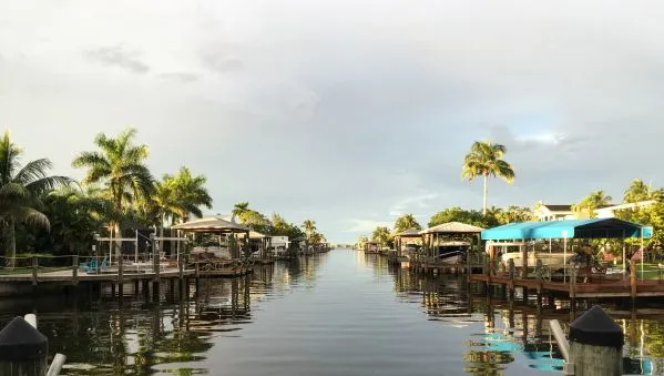 Top air duct cleaning services company in Fort Myers Beach FL - View of a cleaner Fort Myers Beach air environment after the job is done.